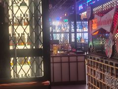 -MARU玛露音乐餐厅(大学路店)