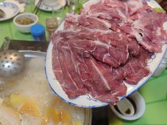 猪脊髓拼天衣无缝-华哥新鲜猪精品美食