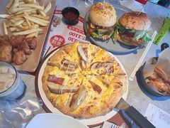 -必胜客(WOW黄骅华贸店)