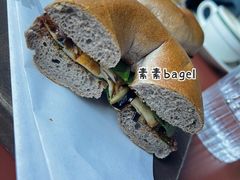 -Catch Bagel(芳草地店)