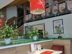 大堂-嘉和一品粥(津华昌道店)