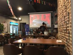 大堂-陈员外正宗夹江烧烤(广福路店)