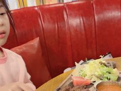 -绿茵阁西餐厅(中央广场店)