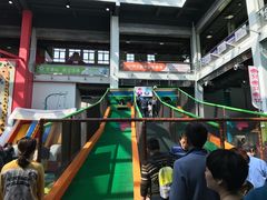 -蒙特利亲子乐园