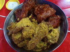 -BHC炸鸡(明洞总店)