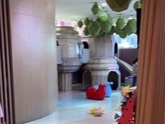 -水桶王国主题餐厅·聚会·生日派对·亲子活动·家庭套餐(亚龙湾希尔顿店)