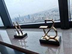 -上海龙之梦万丽酒店