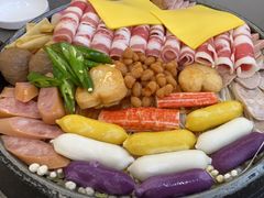 -豚妈妈汤饭·部队锅(南京东路店)