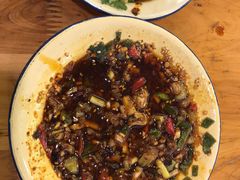 -拈签一笑黄牛肉辣卤串串