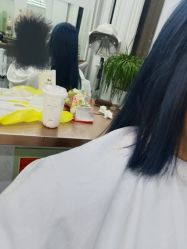 -茶发Salon·烫发染发理发
