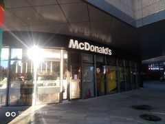 -麦当劳(燕顺路店)