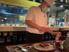 -食间牛排(重庆路万达店)