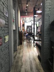 点击看大图 -A Hair Salon