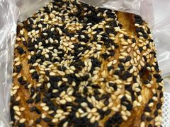 -Dough&Joe团憩(瑞虹天地月亮湾店)