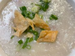 生滚窝蛋牛肉粥-广州酒家(文昌总店)