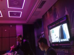 -拉动时代自助KTV火吧(3号店)