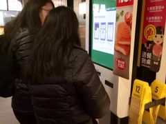等位区-麦当劳(垡头西路店)