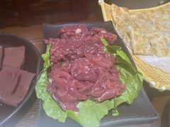 生牛肉-乡土黄·鲜牛肉火锅·小龙虾(兴业街店)