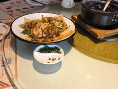 -粤点越有·茶点·粤菜(樵岭国际店)