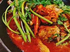 土豆排骨火锅-喇喇排骨火锅·传统韩式脊骨汤(望京西园总店)