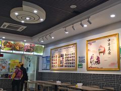 大堂-五星螺·柳州螺蛳粉(城中万达店)