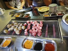 -马路牙子地桌烤肉(工体店)