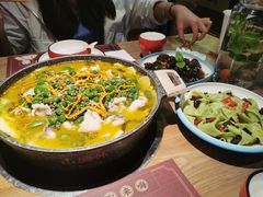 -山城外·非遗酸菜鱼(蜀都万达店)
