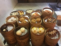 -鲤鱼洲酒店港鲤咖啡厅