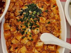 -洪霞餐馆·川菜·鲜货现炒(两江春城店)