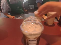 -星巴克(迪士尼小镇店)