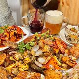 真的能一天吃八顿！青岛美食真的好多！啤酒海鲜是必吃的