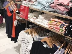 -优衣库(威海威高购物中心店)