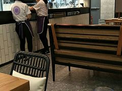 大堂-必胜客(百联又一城店)