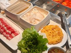 -海底捞火锅鲜切牛肉主题店(长寿路店)
