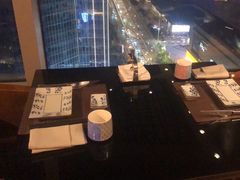 -新鲜特色餐厅(香格里拉大酒店)