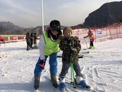 -荣盛康旅野三坡滑雪场