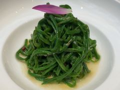 -阿瓦山寨·湘菜现炒·剁椒鱼头王(咸阳总店)