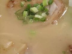 豚骨汤-百步拉面