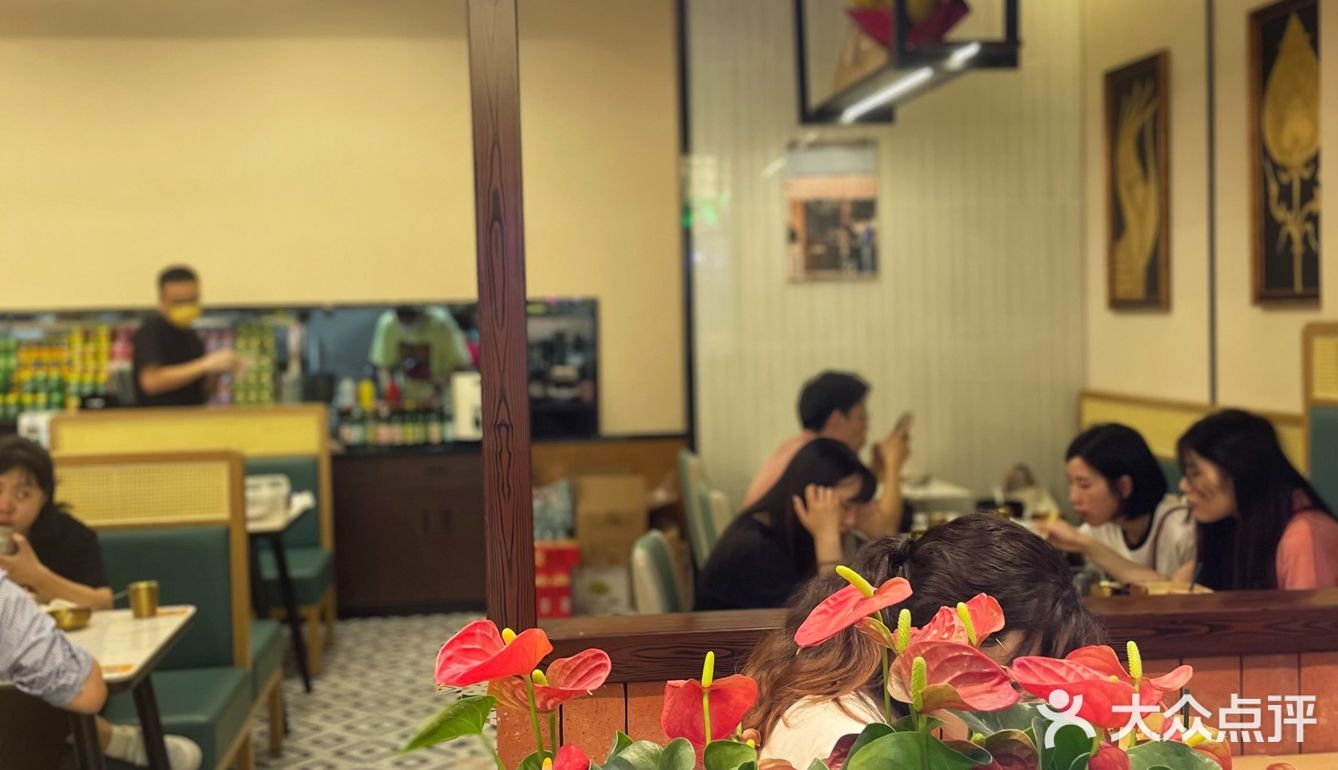 一家店两国菜｜🔥韩料➕泰料会碰装出什么火花？