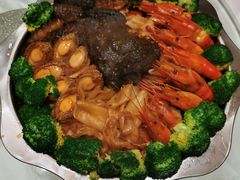 -龙悦湾酒家·八阵鱼生·渔人码头店