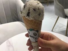 -Fridi Patisserie Cafe