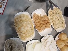 -光头药膳鸡(莱茵小镇店)
