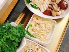厚百叶-左庭右院鲜牛肉火锅(长泰广场店)