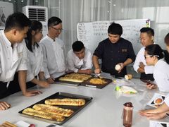 -美斯烘焙培训学院•蛋糕•面包•咖啡(宝安校区)