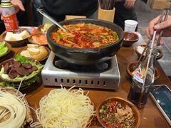 -黔有有贵州酸汤夺夺粉火锅(五味十字店)