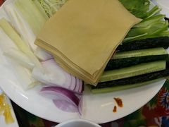 -闯关东东北农家菜(崂山石老人店)