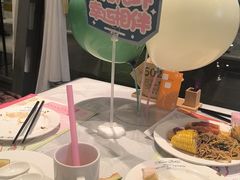 -四海一家自助餐(益田假日广场店)