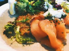 烟熏三文鱼土豆饼-ROAST
