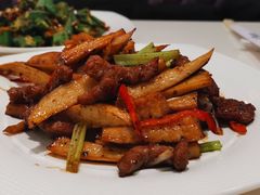 蜜椒汁杏鲍菇牛柳丝-太兴餐厅(东方广场分店)