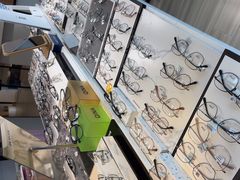-瑞司视光眼镜·蔡司战略合作眼镜店(新街口店)